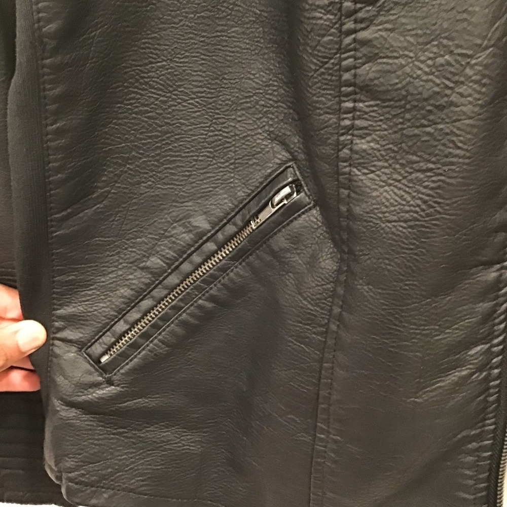 Torrid Faux Leather Moto Jacket Women Plus Size 2X Black Good Quilted Biker - Picture 16 of 16